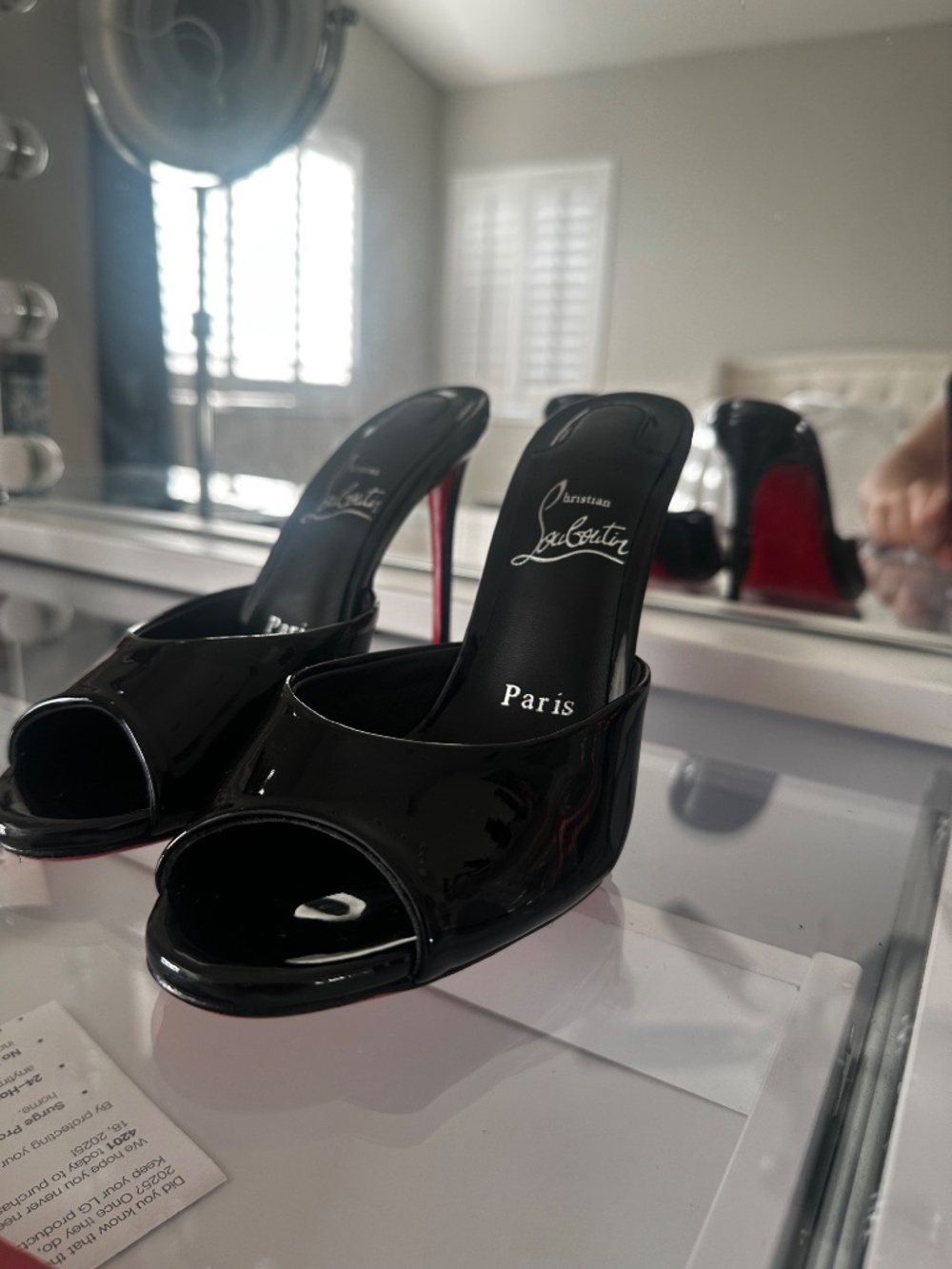 Heel - Picture 2 of 2